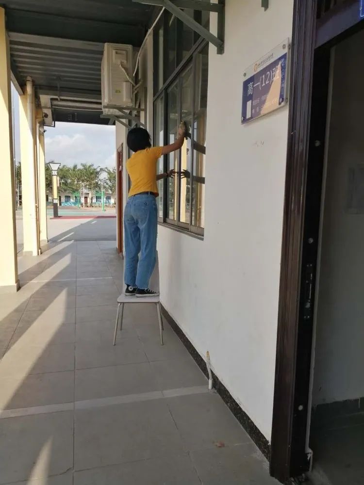 海口黃岡金盤高級中學開學防疫演練已開始！