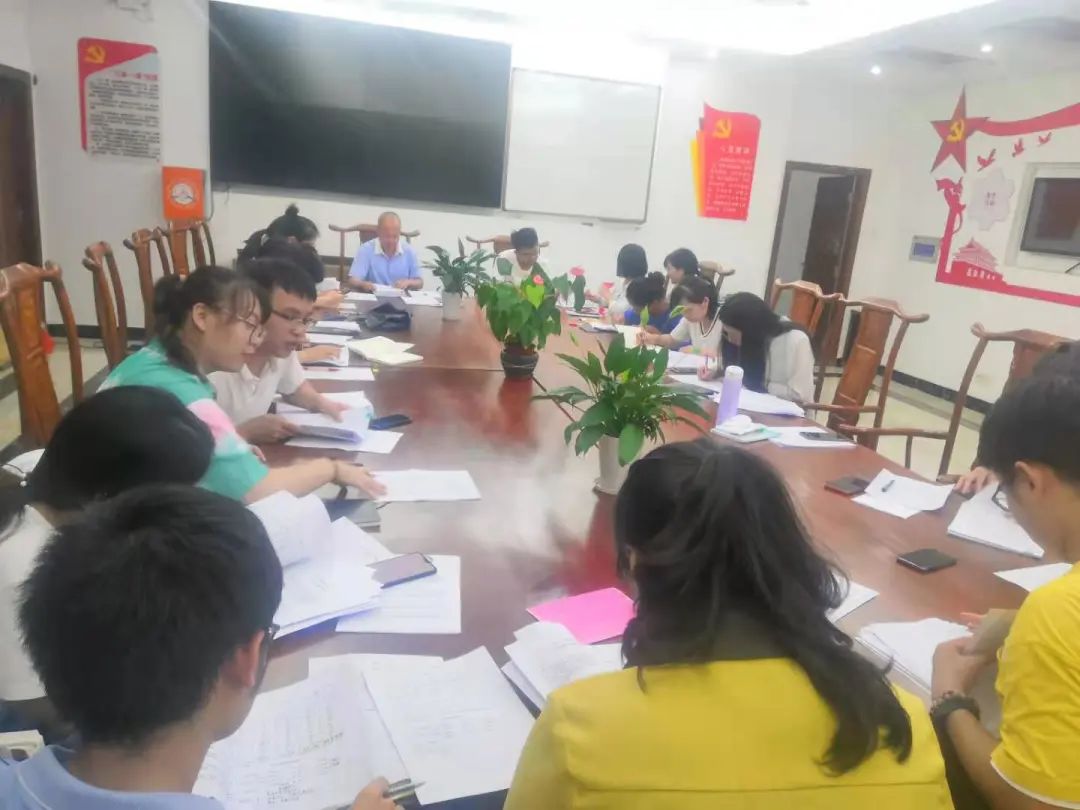 以評促教 教學相長 ?？邳S岡金盤高級中學開展學生民主評教調查活動