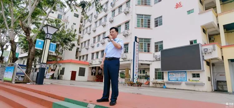 只爭朝夕，不負(fù)韶華——?？邳S岡金盤高級中學(xué)小學(xué)部月考表彰大會