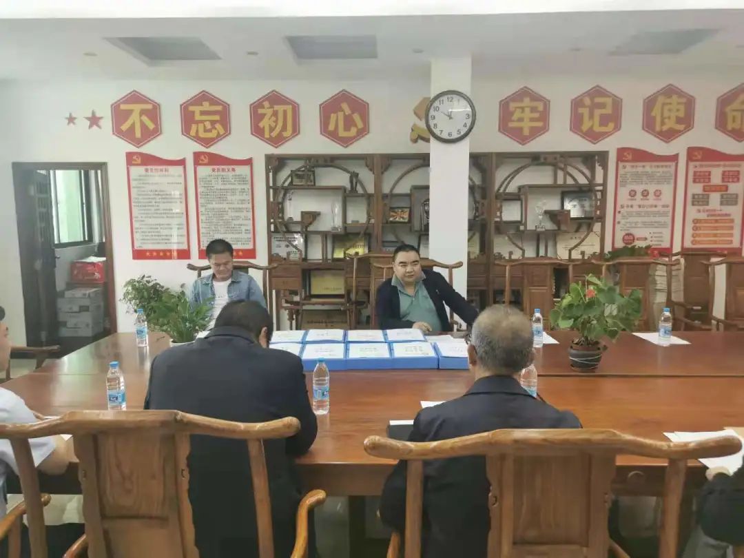 護航“開學(xué)季”——?？邳S岡金盤高級中學(xué)迎2021春季開學(xué)督導(dǎo)檢查