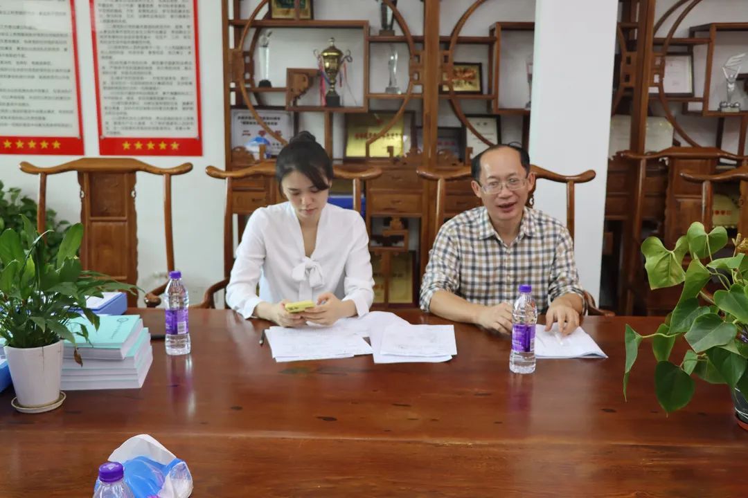 ?開學(xué)督導(dǎo)促發(fā)展——海口黃岡金盤高級中學(xué)迎2021秋季開學(xué)督導(dǎo)檢查