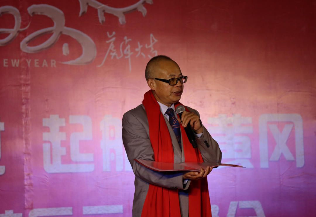 【校園新聞】青春逢盛世 起航在黃岡——?？邳S岡金盤高級(jí)中學(xué)2022椰海校區(qū)元旦晚會(huì)